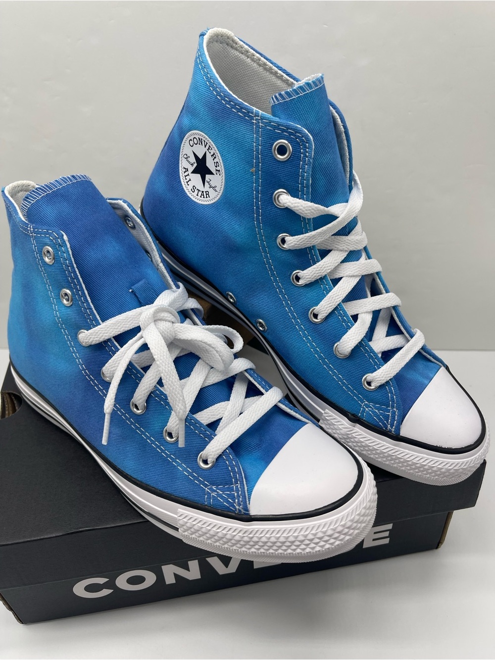 Converse • WMNS A11777F CTAS HI GNARLY BLUE/BLUE/WHITE Sneakers - Picture 6 of 16